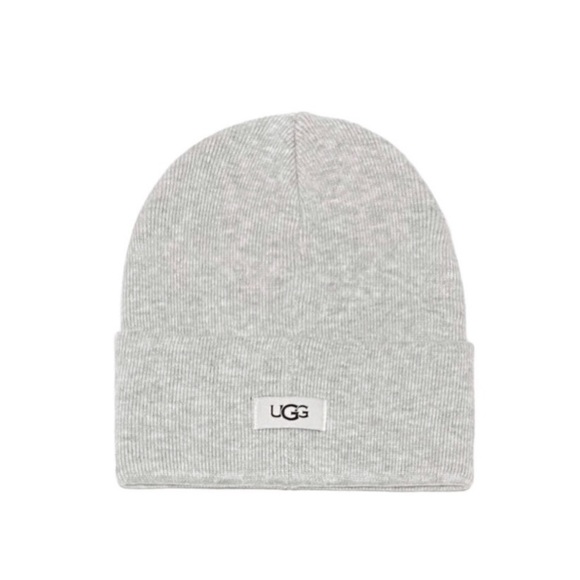 UGG Heather Gray Beanie NWT - Picture 2 of 11